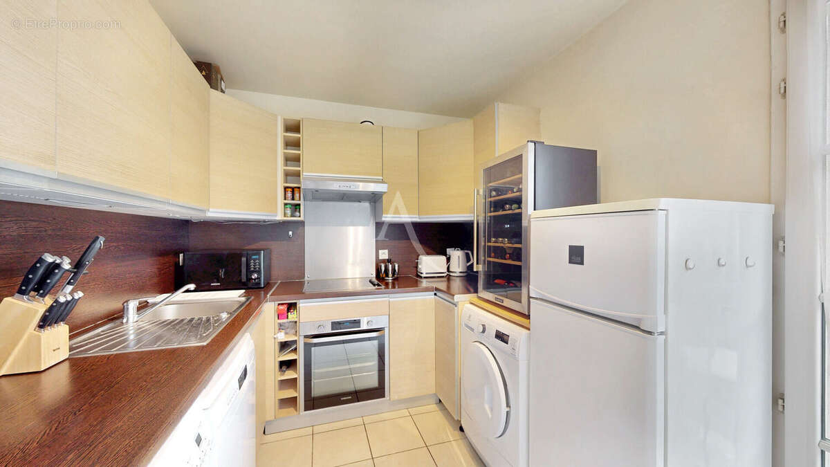 Appartement à LE PLESSIS-ROBINSON