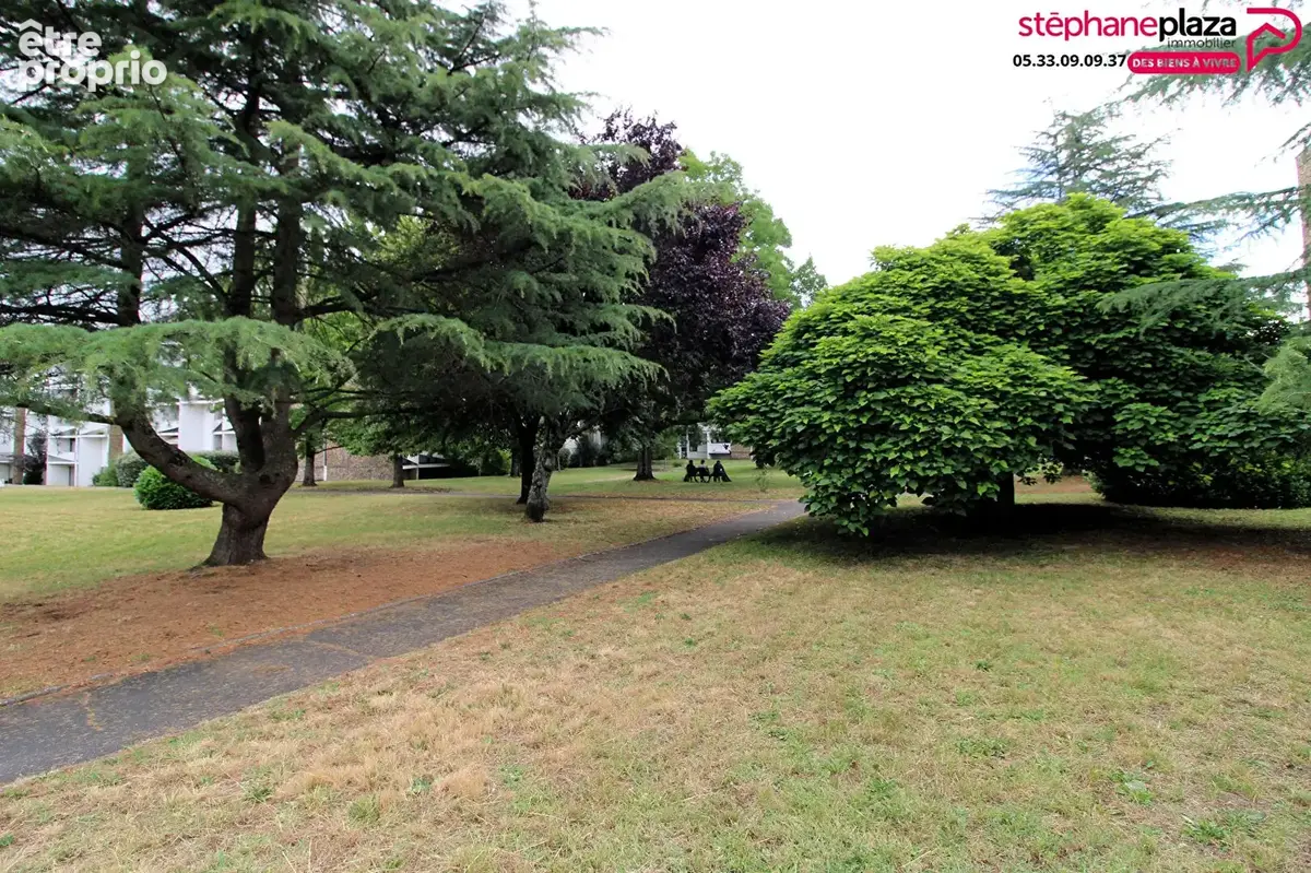 Appartement 3 chambres - 80 m² - Pessac résidence Compostelle - photo 11