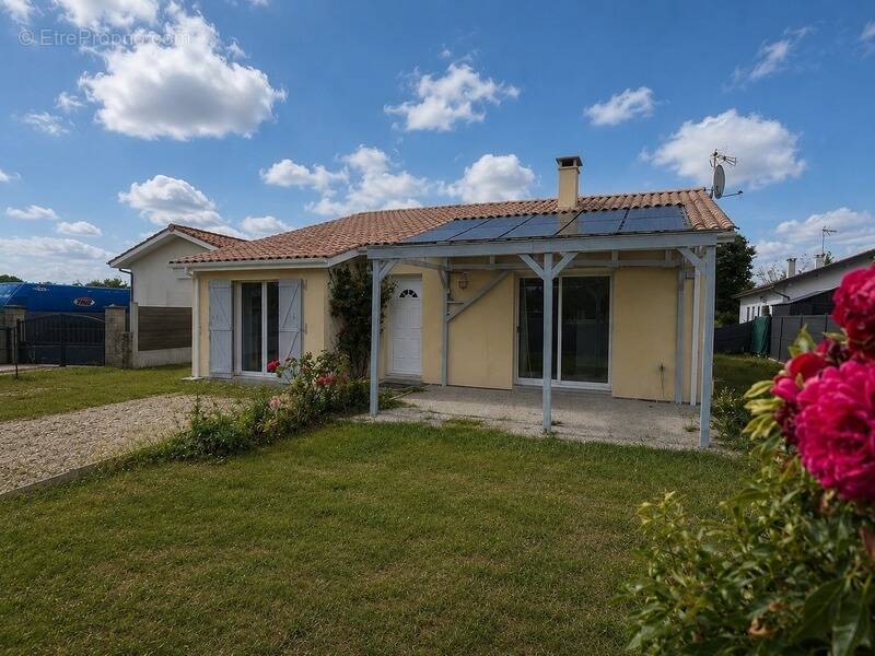 Maison à MOULIS-EN-MEDOC