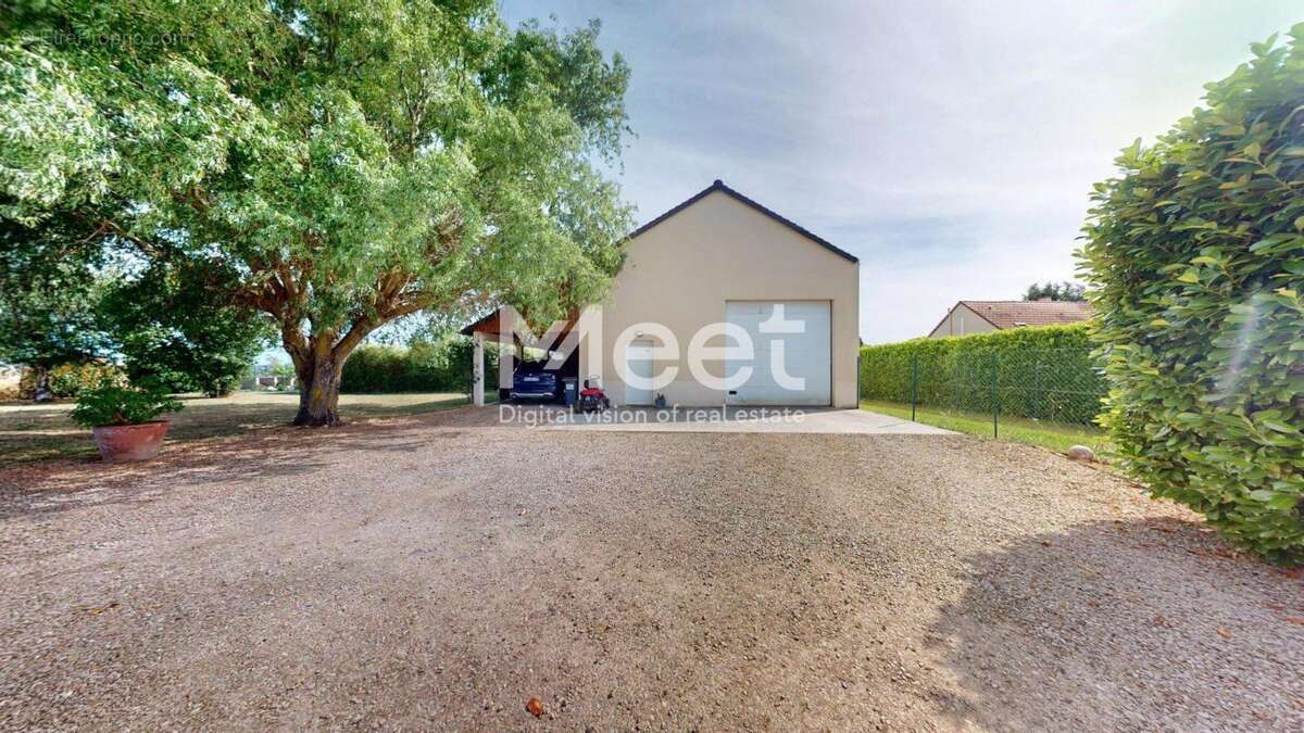 Maison 6 Pièces - 3 Chambres - Piscine - Dépendance - photo 21