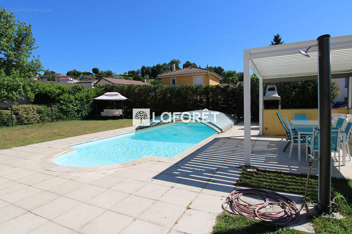 Maison à MONTMERLE-SUR-SAONE