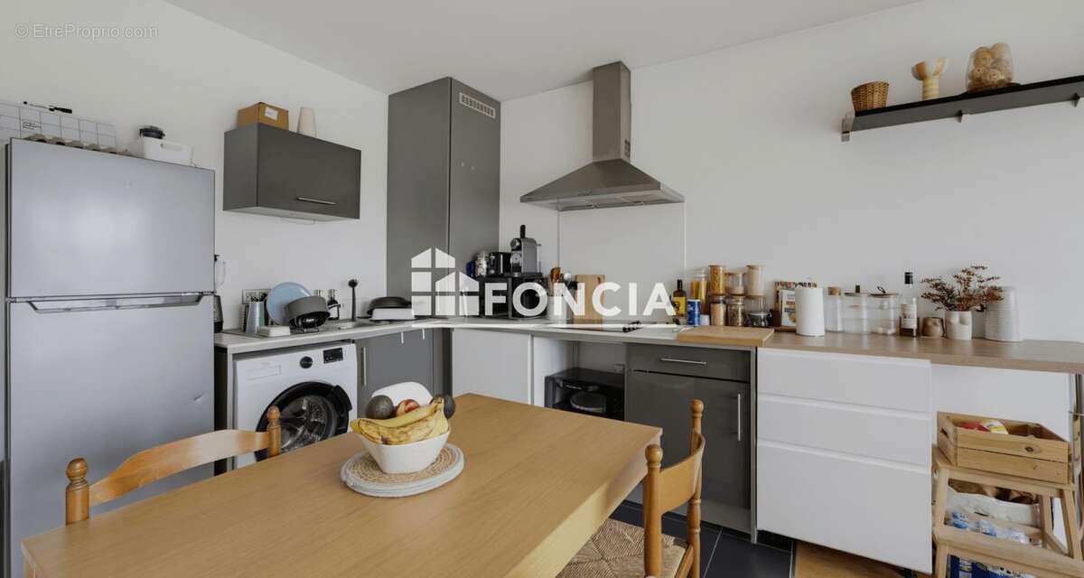 À VENDRE – T3 lumineux au dernier étage – Quartier Tivoli Parc Rivière - photo 5