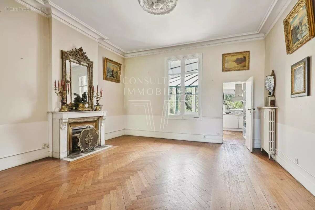 Maison à BORDEAUX