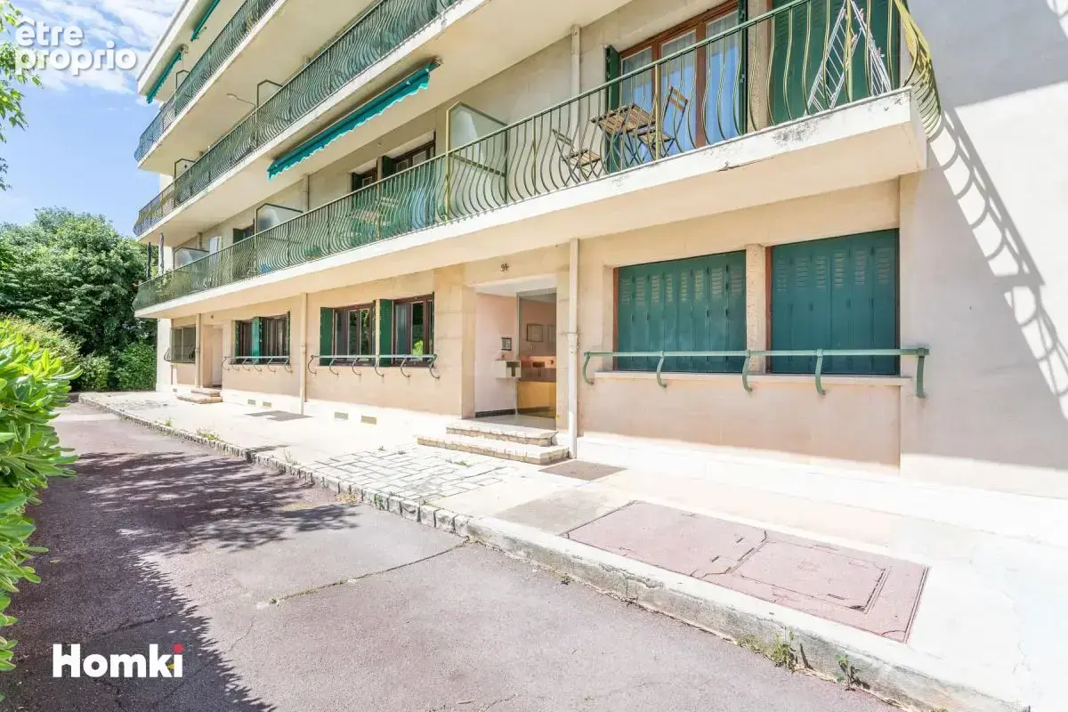 13012 t3 en rdc de 54 m² a 15 minutes a pied du metro de st barnabe - photo 15