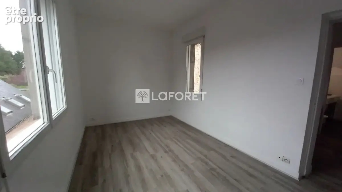 Appartement Guingamp 3 pièce(s) 80.84 m2 - photo 7