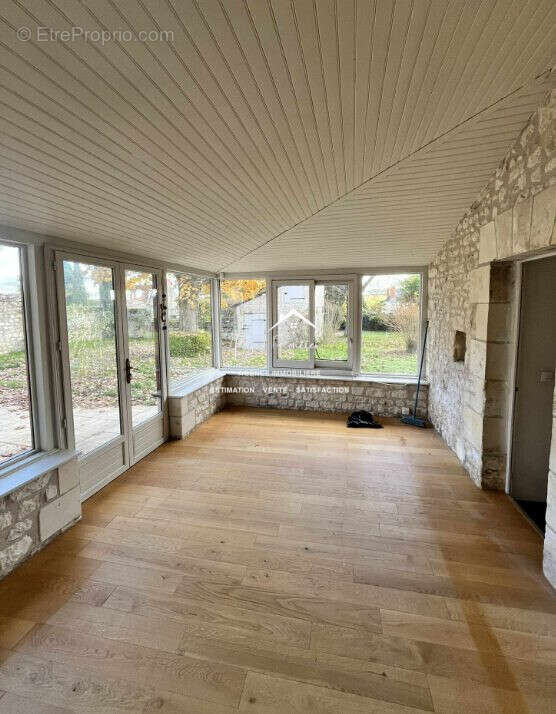 Véranda - Maison à L&#039;ILE-BOUCHARD