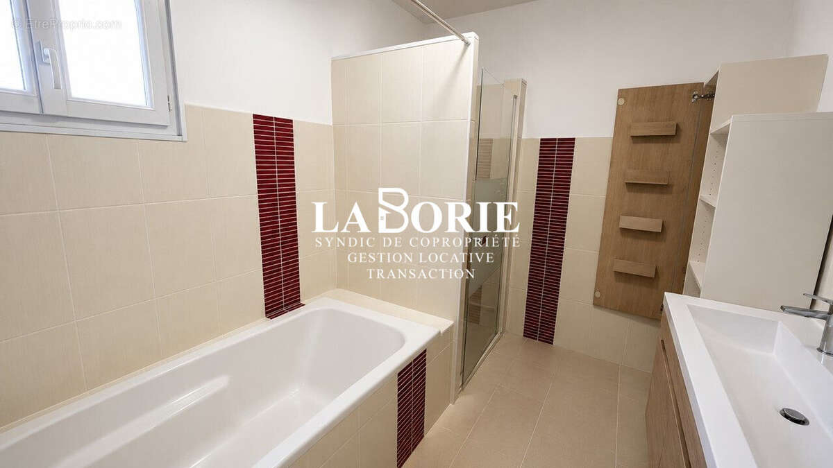 Maison 108 m² à Vedene  - photo 9