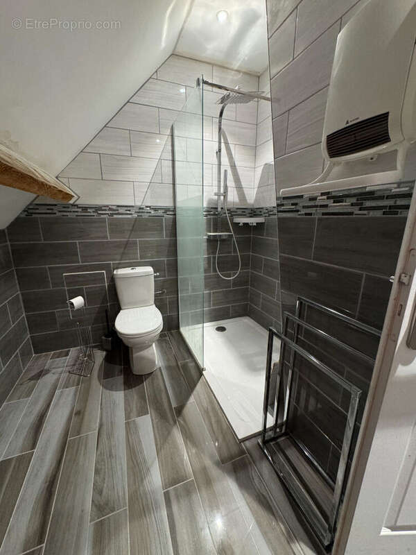 Maison Montaigu 7 pièces - photo 9