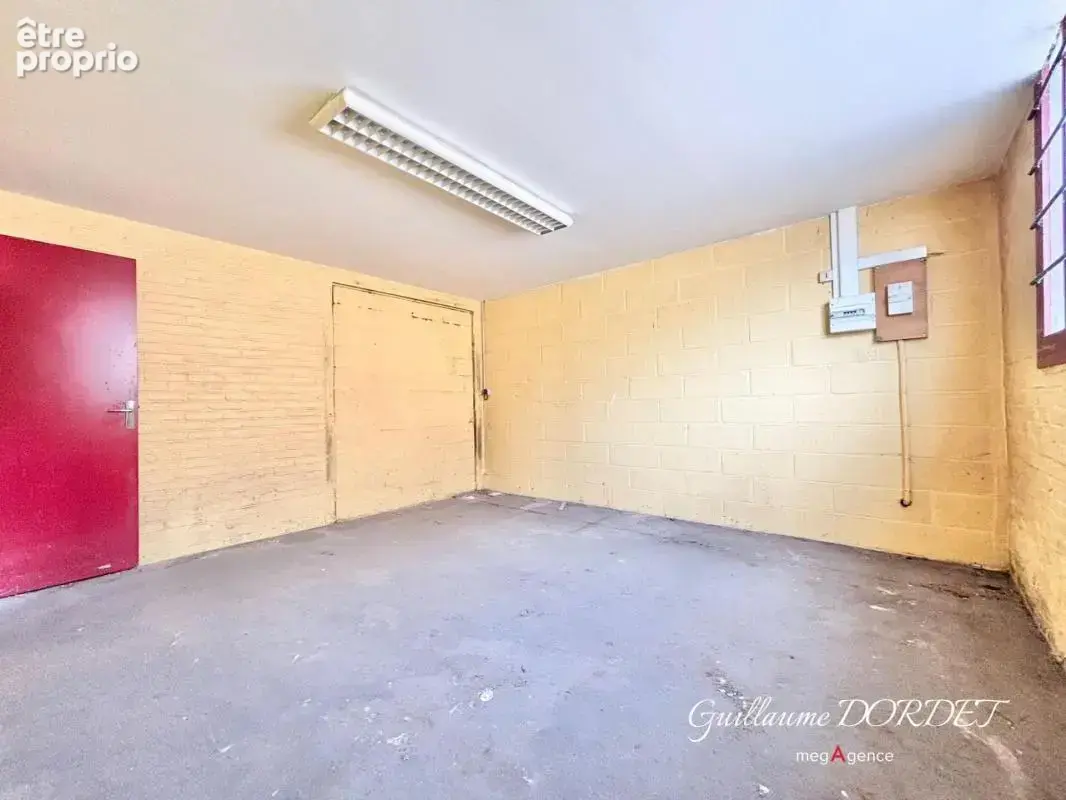 Local d'activité / locatif / stockage / garage - photo 10