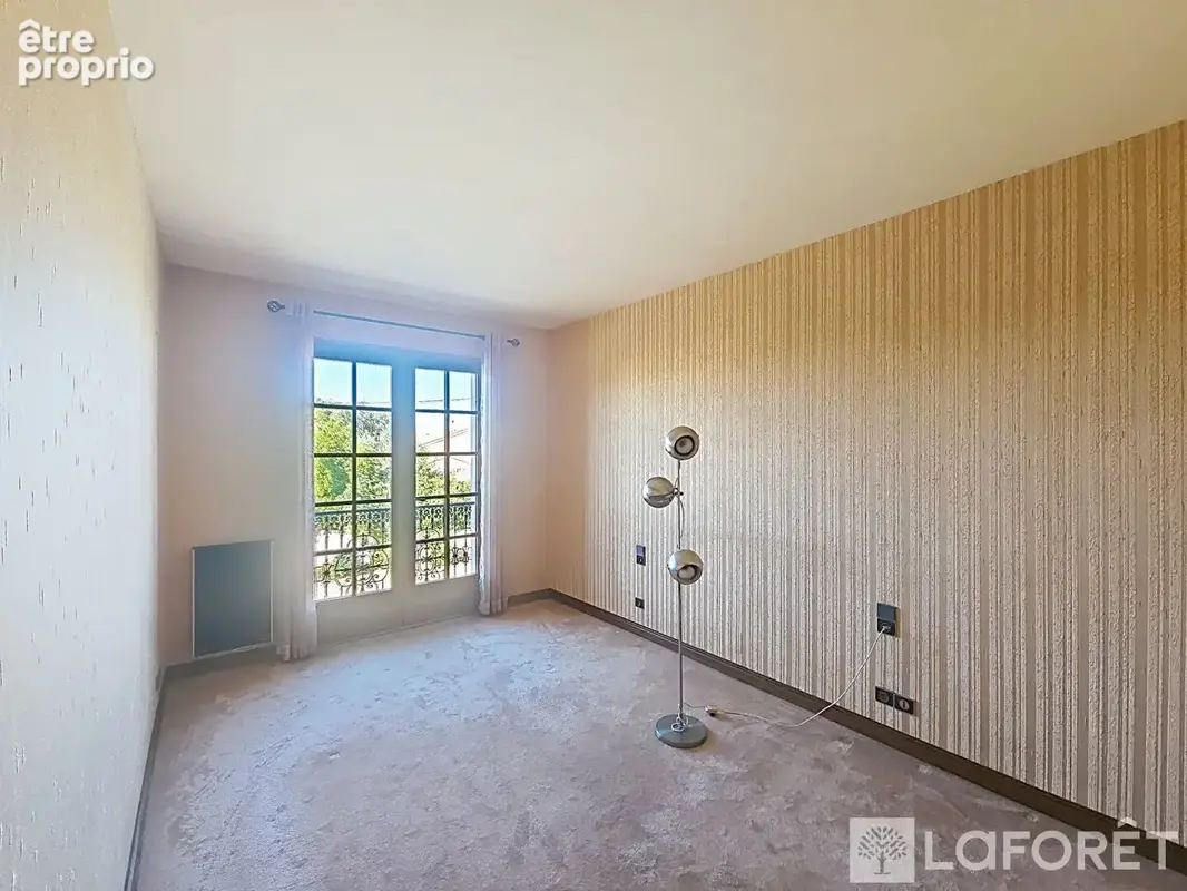 Maison  4 pièce(s) 120 m2 avec garage 125 m² et terrasse - photo 8