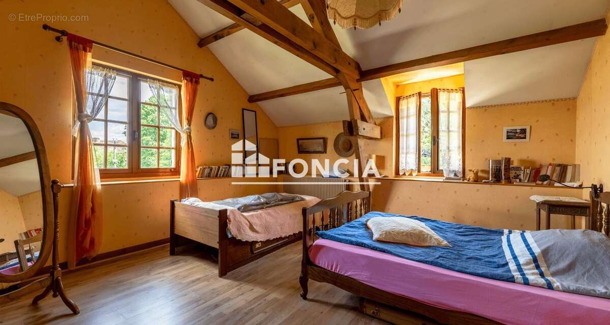 Maison à COURSAC