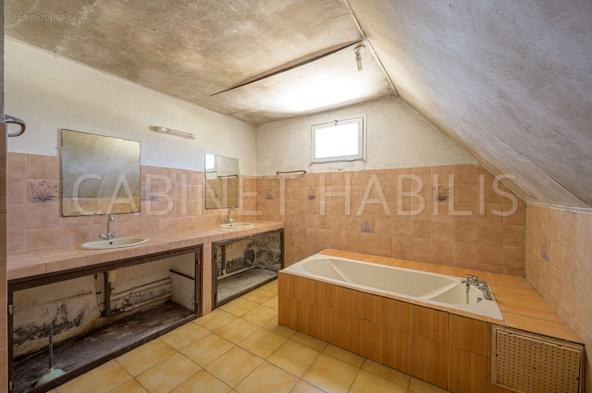 Maison à SAINT-DENIS