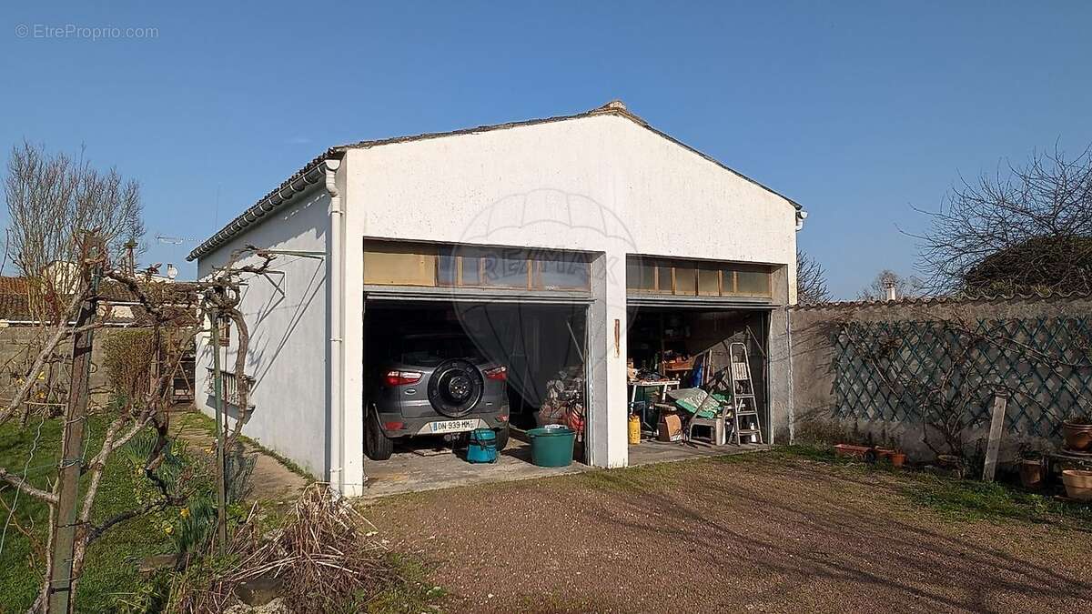 Maison à NIEULLE-SUR-SEUDRE