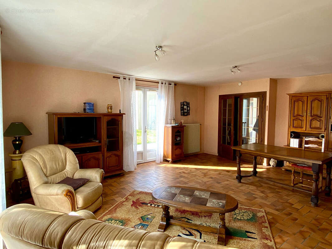 Maison Selles Sur Cher - 5 chambres - photo 6