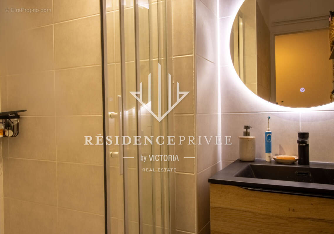 Appartement à HYERES