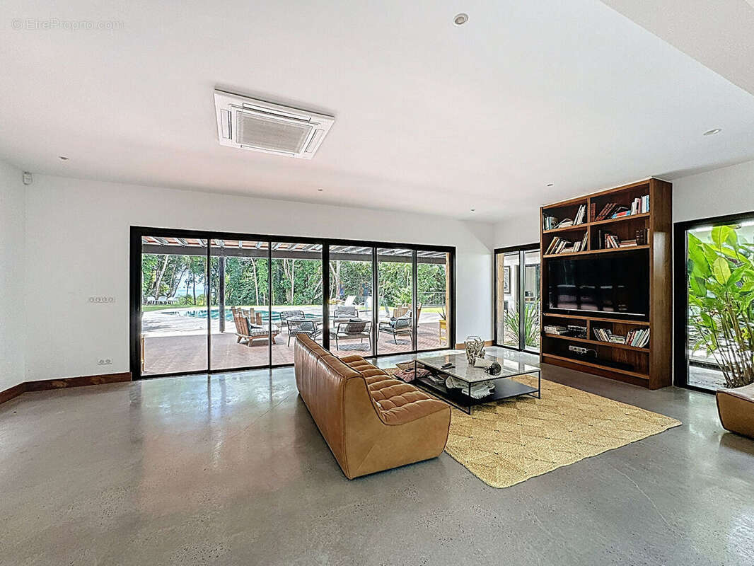 Maison à FORT-DE-FRANCE