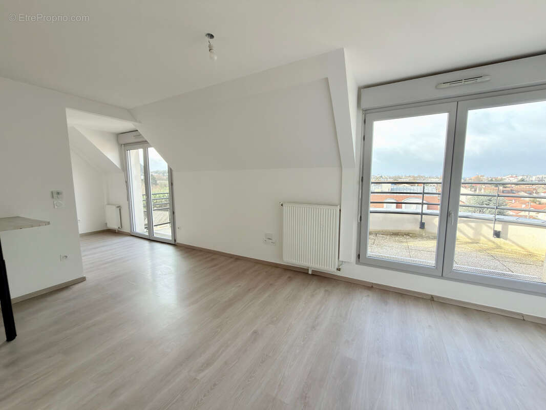 Appartement à LIMEIL-BREVANNES