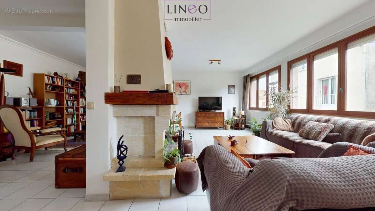 Maison à CHOISY-LE-ROI