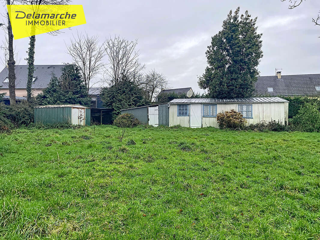 Terrain à QUETTREVILLE-SUR-SIENNE