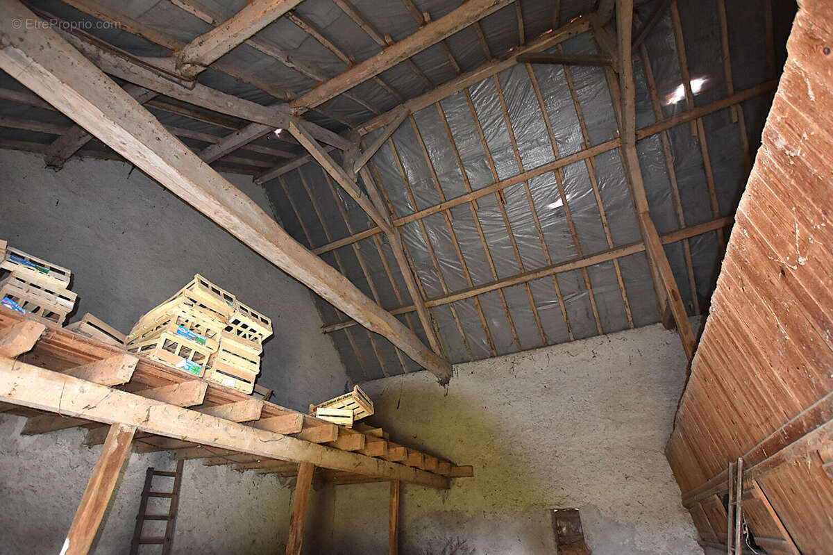 Maison à VARENNES-SUR-ALLIER