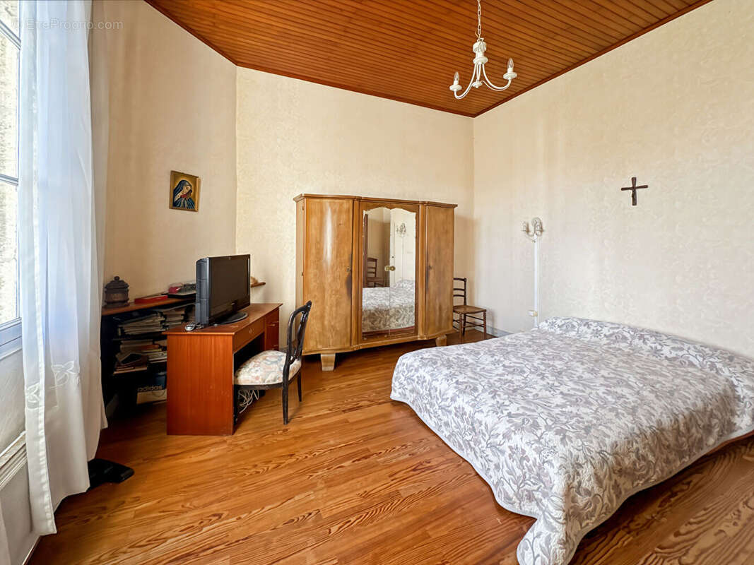 Maison à CANEJAN