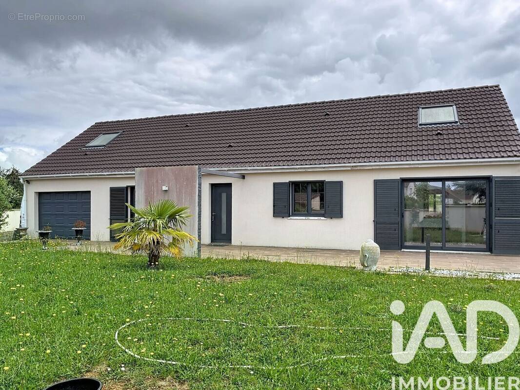 Photo 1 - Maison à NARGIS