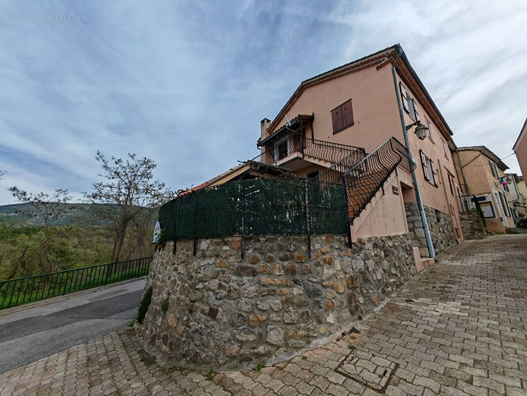 Maison à SAINT-ANTONIN