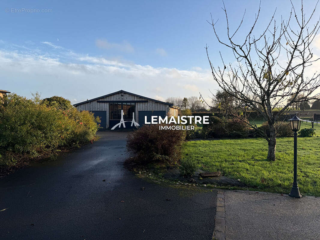 Maison à ANGERVILLE-L&#039;ORCHER