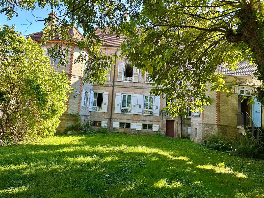 Maison à LURE