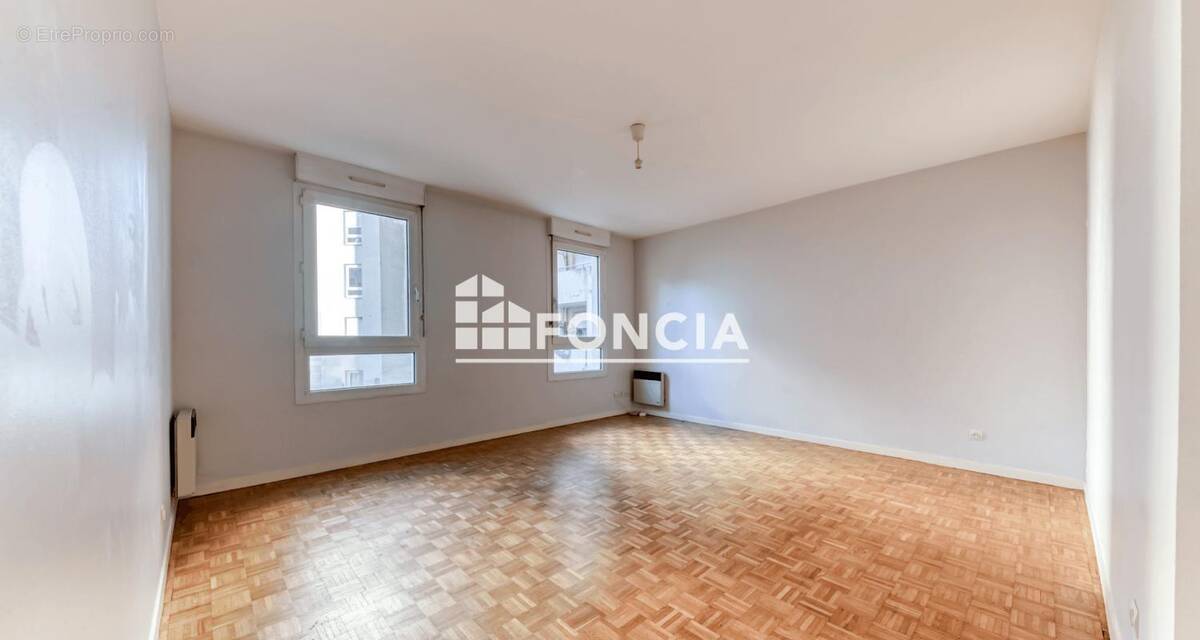 Appartement à LYON-7E