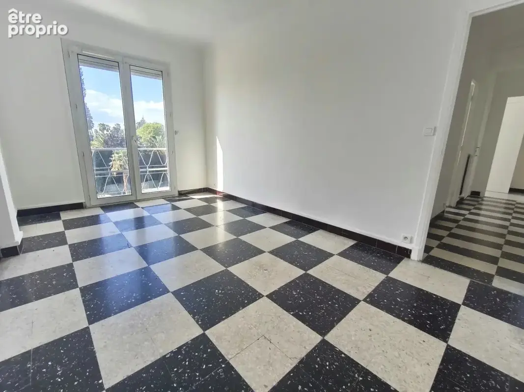 Nice ouest grand 2 pieces avec terrasse - photo 2
