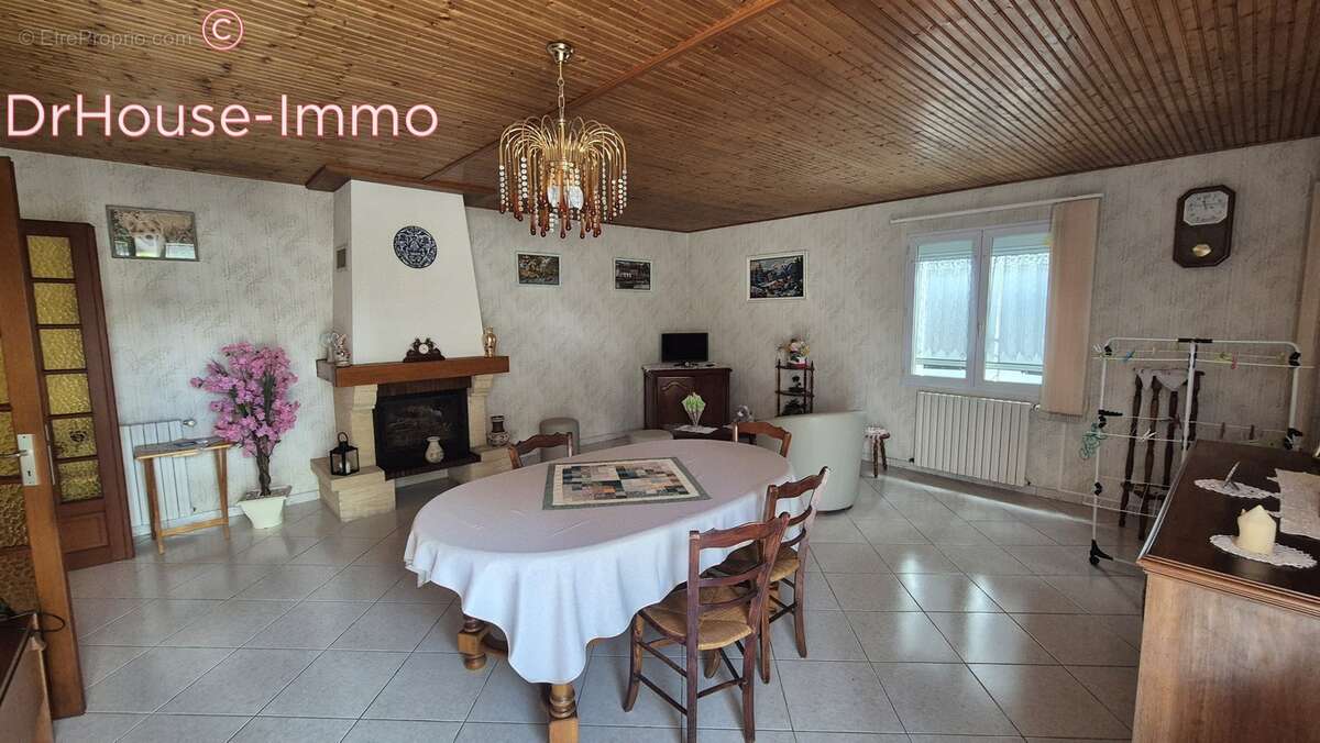 Maison à PUYRAVAULT