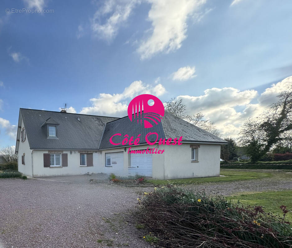 Maison à LES LOGES