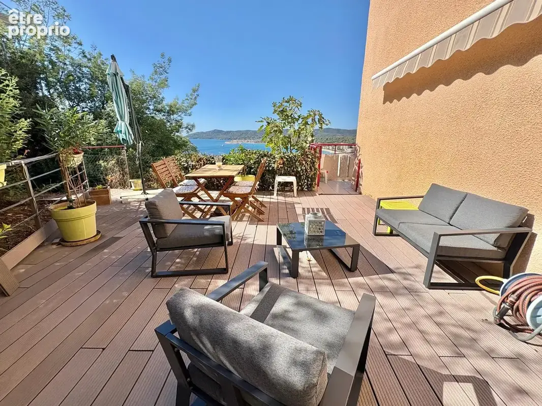 À vendre   coeur du lavandou - t3 vue mer - photo 4