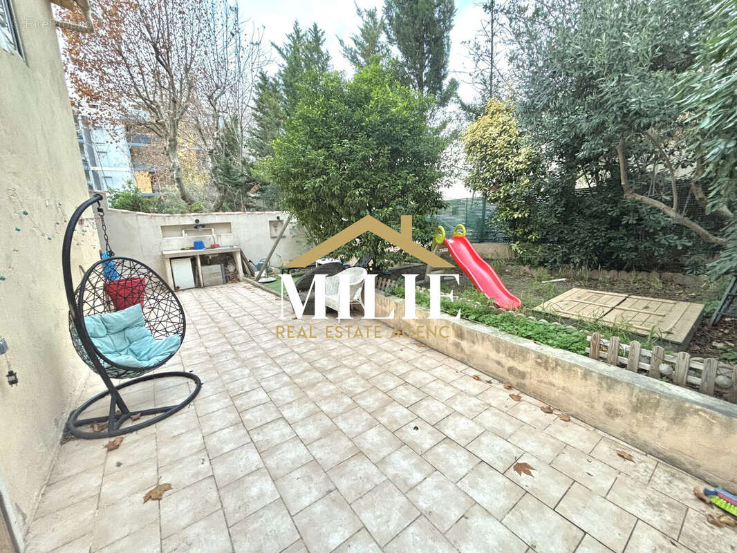 Appartement à MARSEILLE-10E