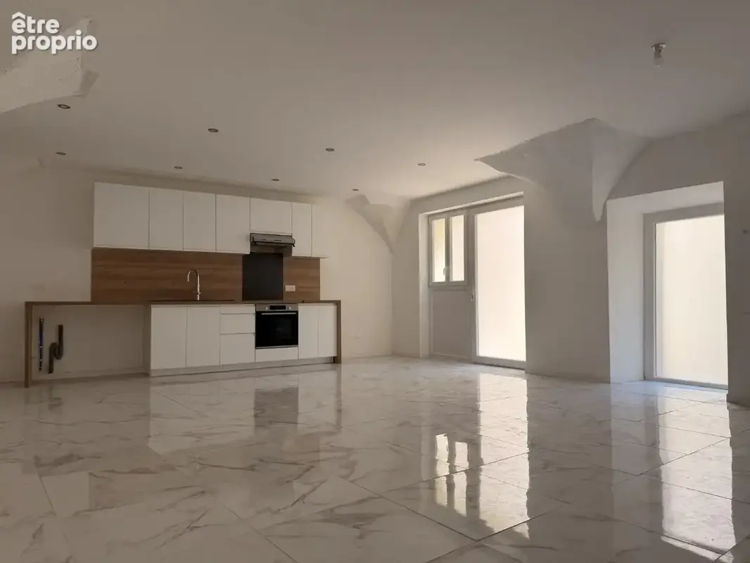Maison de charme T6 de 200m2 proche Pézenas - photo 2