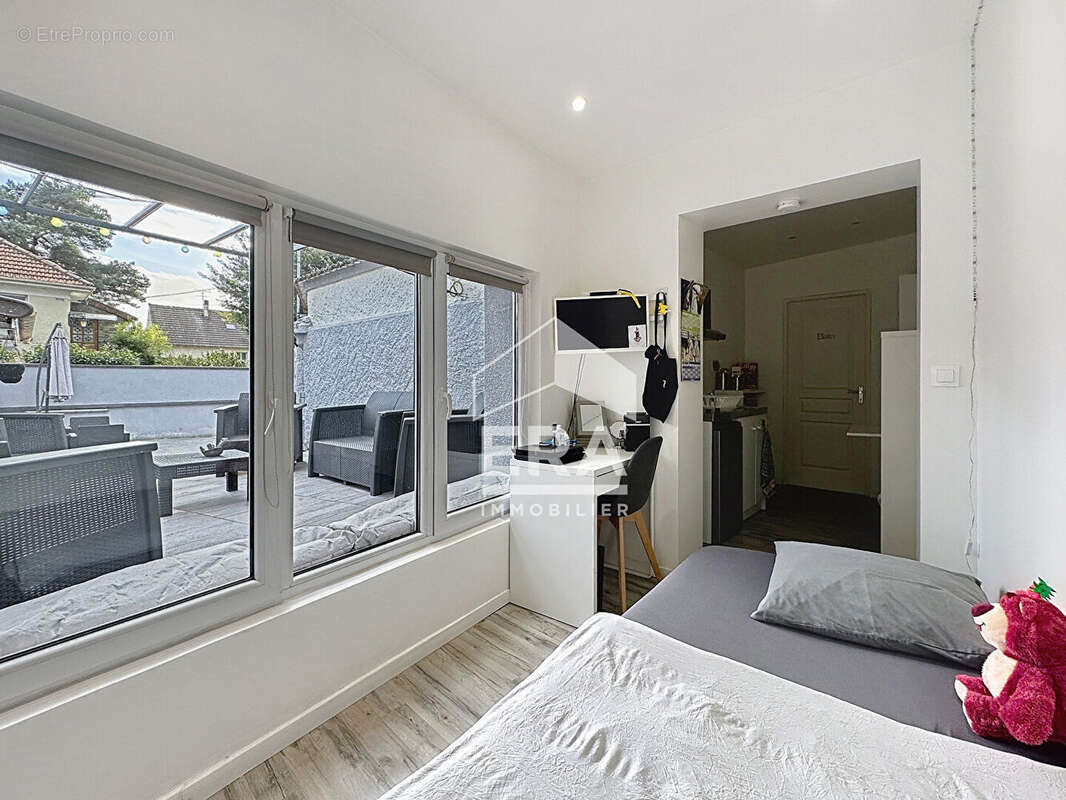 Maison à CONFLANS-SAINTE-HONORINE