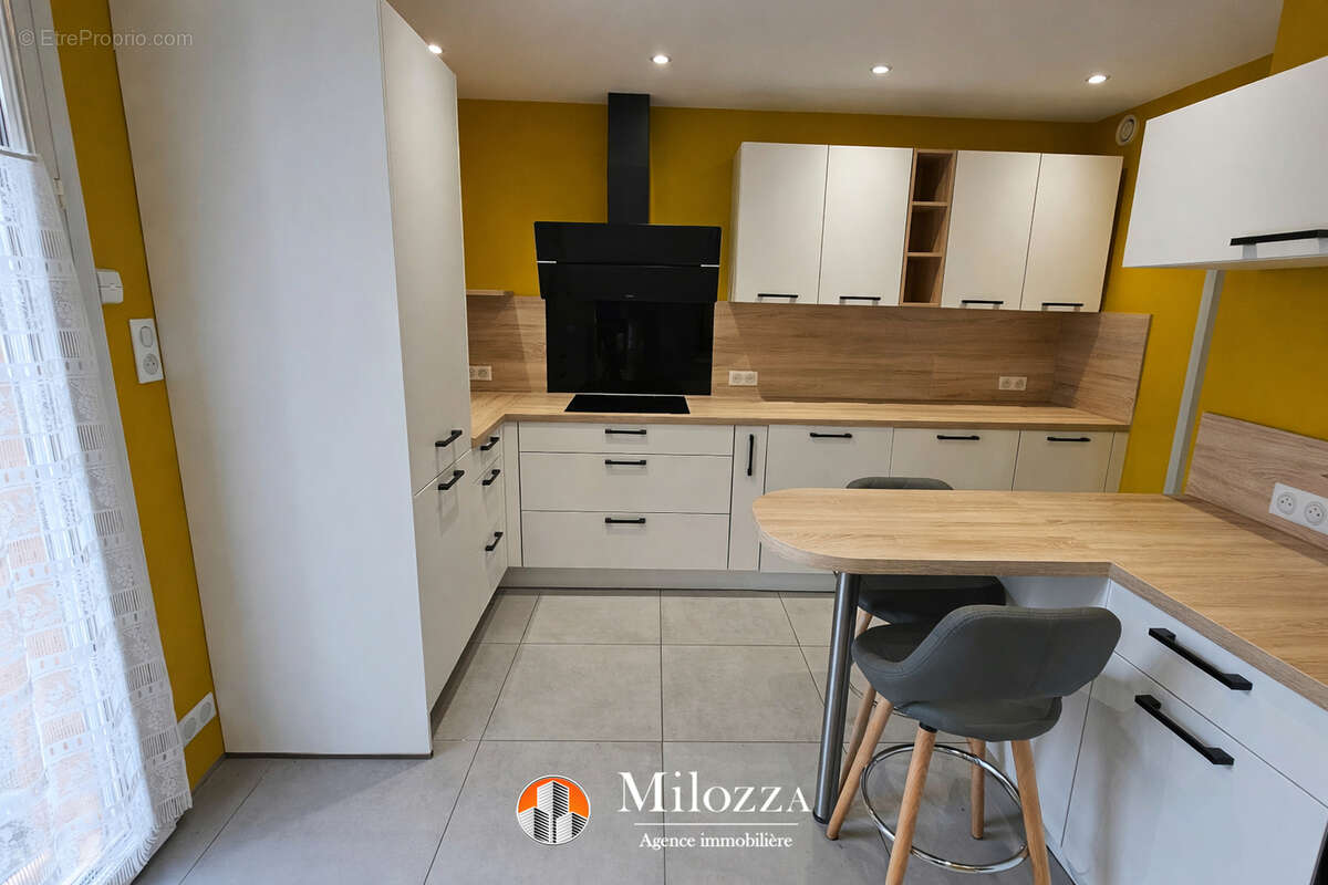 Maison à VILLEFONTAINE