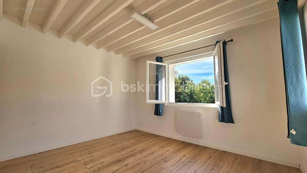 Maison à QUINCY-VOISINS