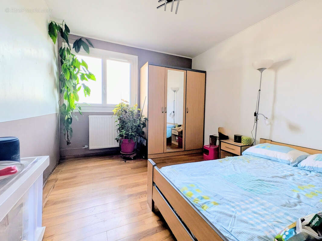 Appartement à JARVILLE-LA-MALGRANGE