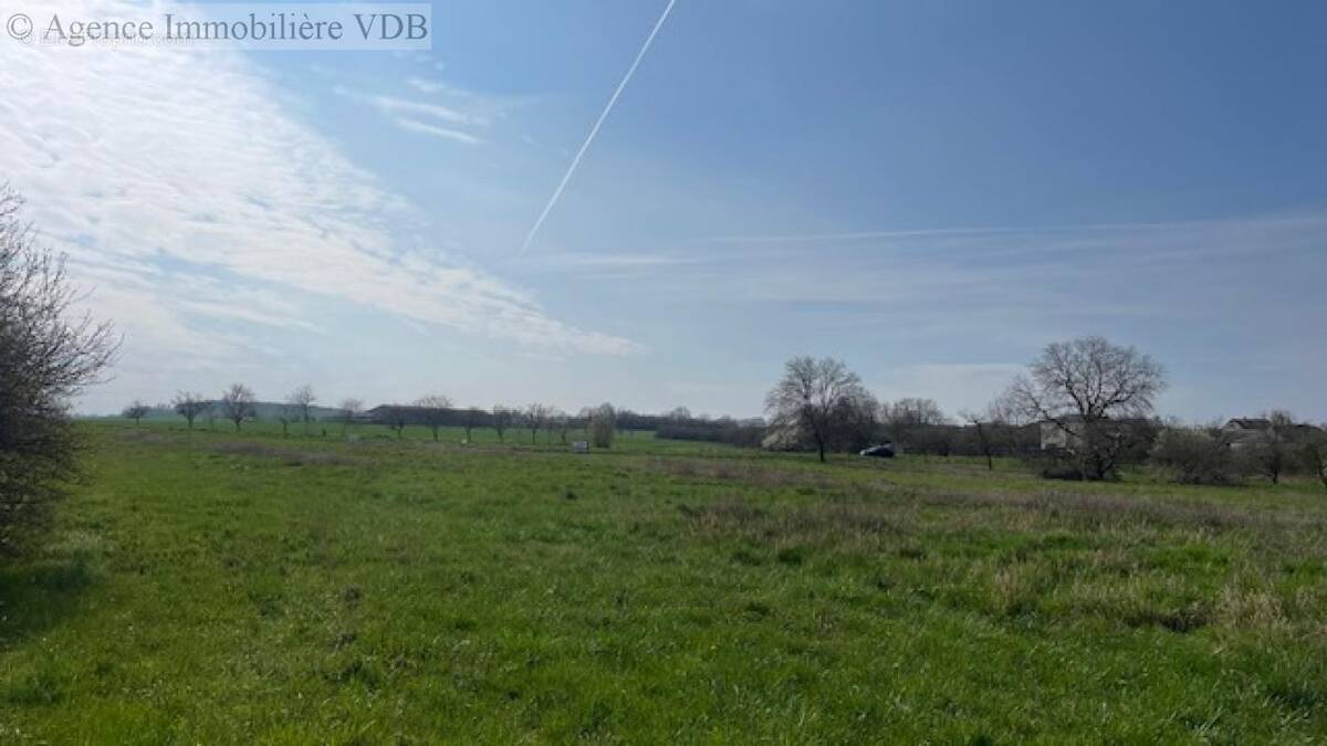 Terrain à HARAUCOURT