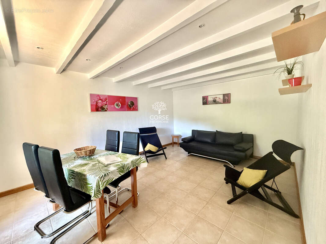Maison à PORTO-VECCHIO