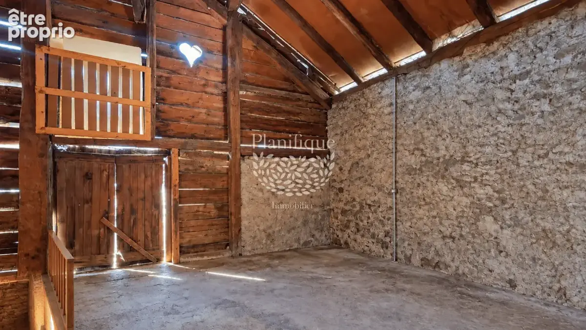 Ferme mitoyenne exposée plein sud de 130 m2 habitables et 292 m2 au sol avec terrain de 710 m2 à Bons-en-Chabl - photo 17