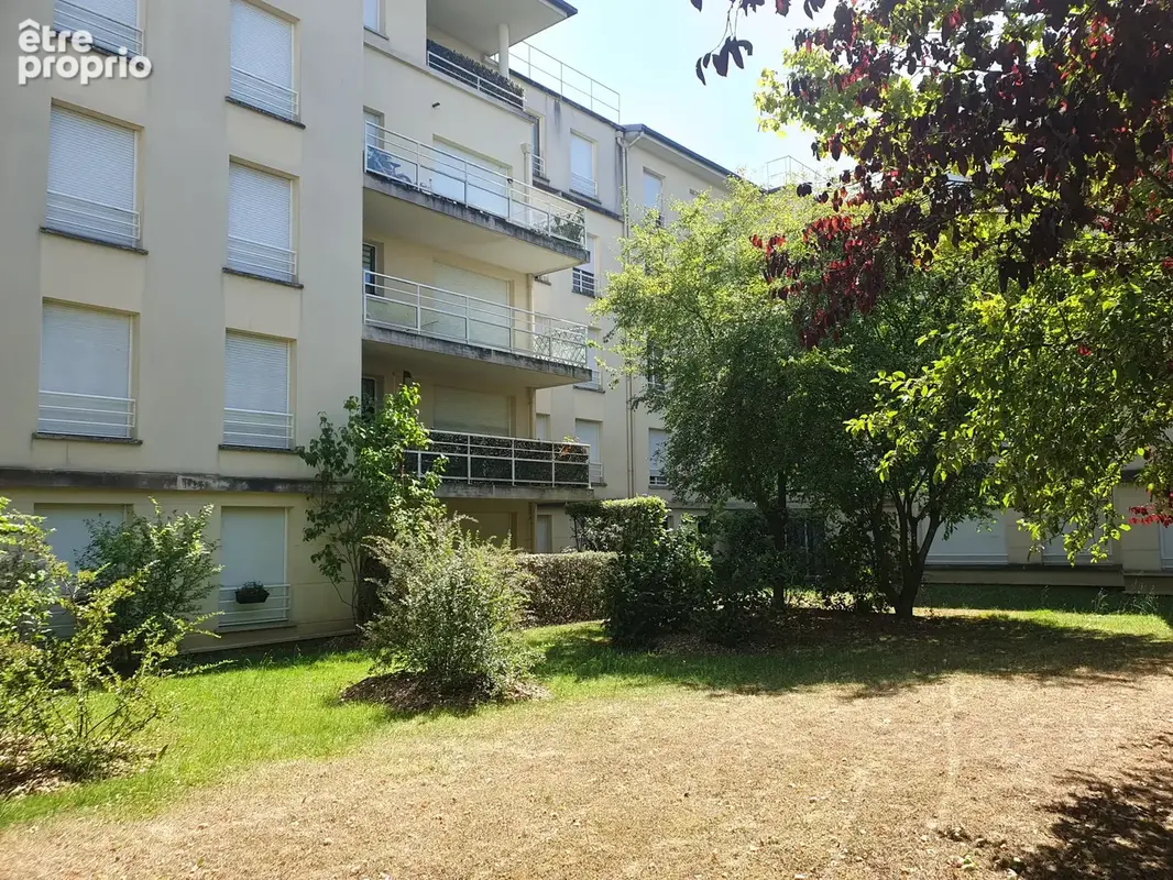 CORBEIL ESSONNE Résidence Esplanade Bourgoin - photo 2