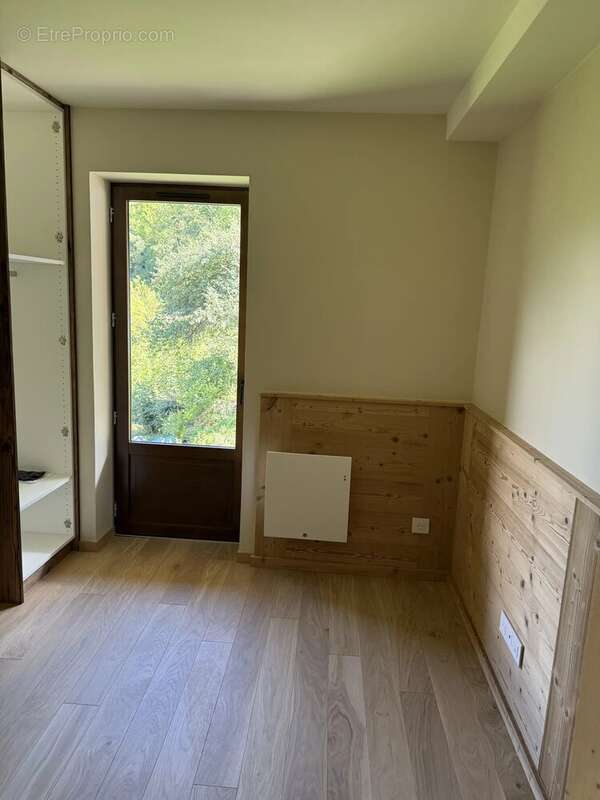 Maison à LA PERRIERE