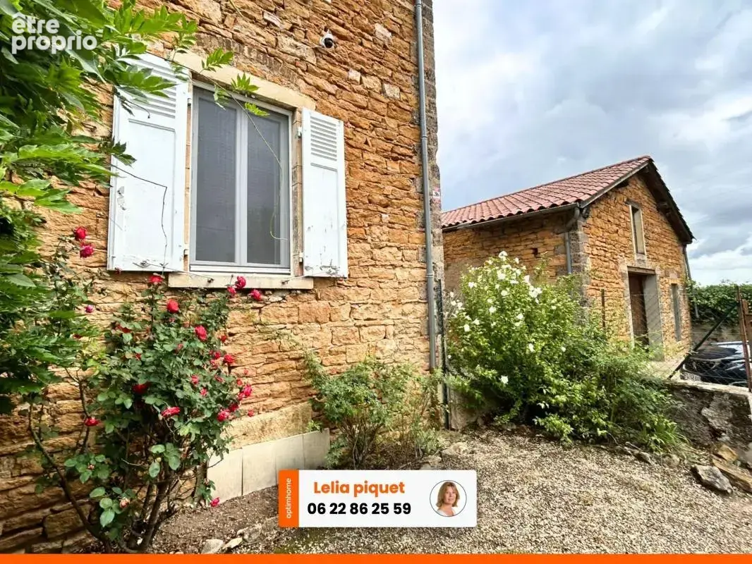 Gleize (69400) Maison en pierres dorées 12 pièces - Grange - Piscine - Jardin - Climatisation - photo 4