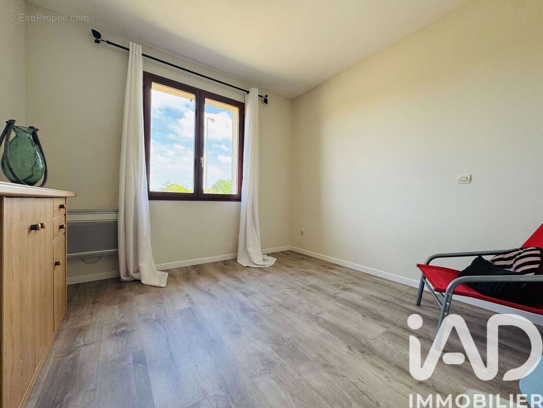 Maison 110 m² à Escatalens  - photo 8