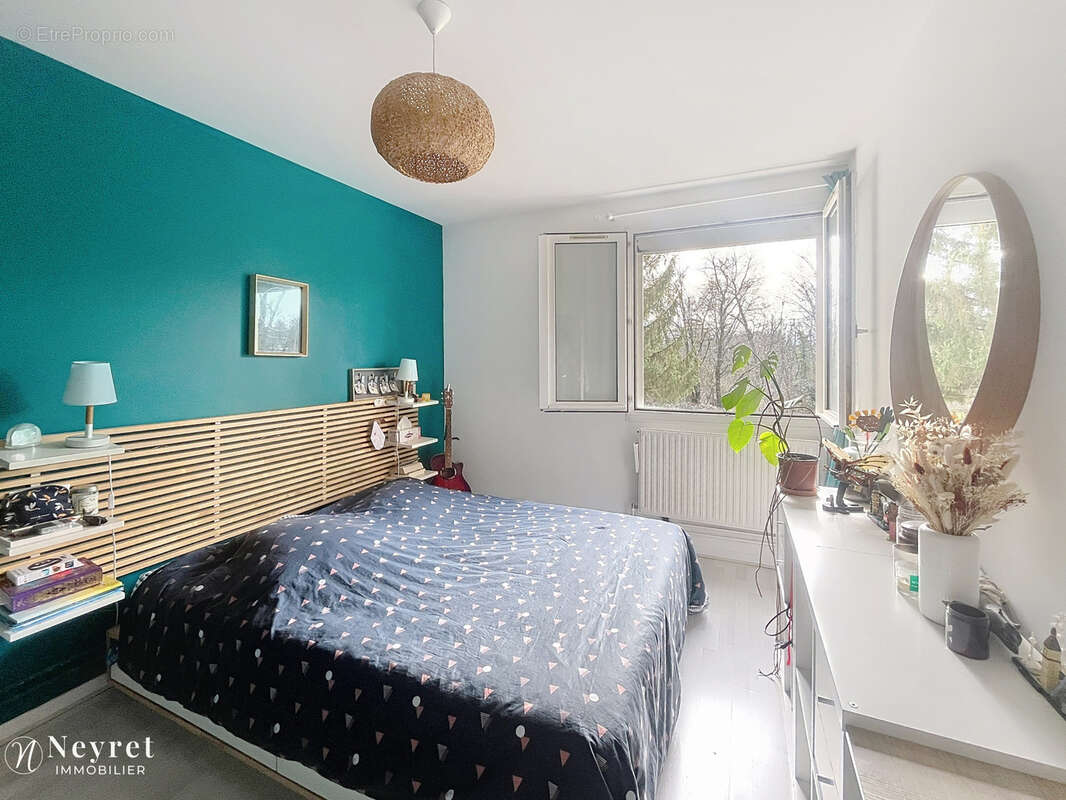 Appartement à OULLINS