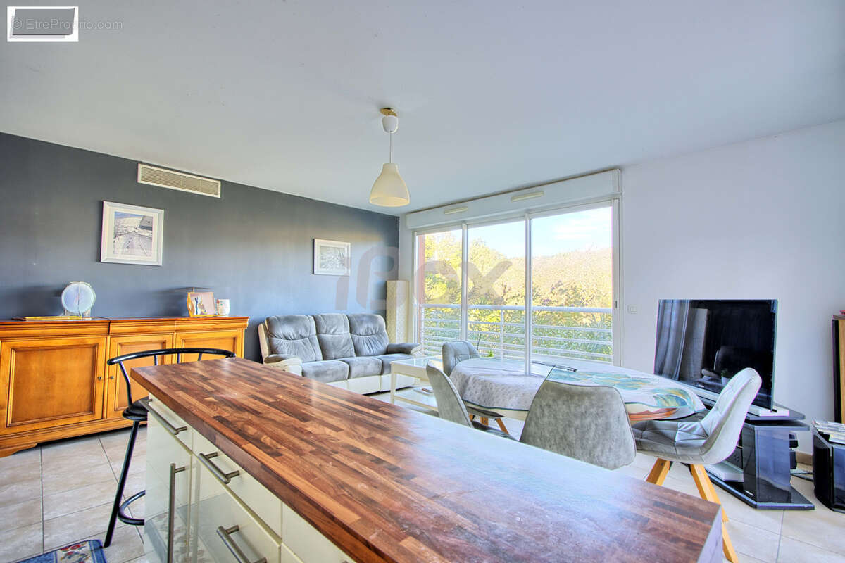 Appartement à HYERES