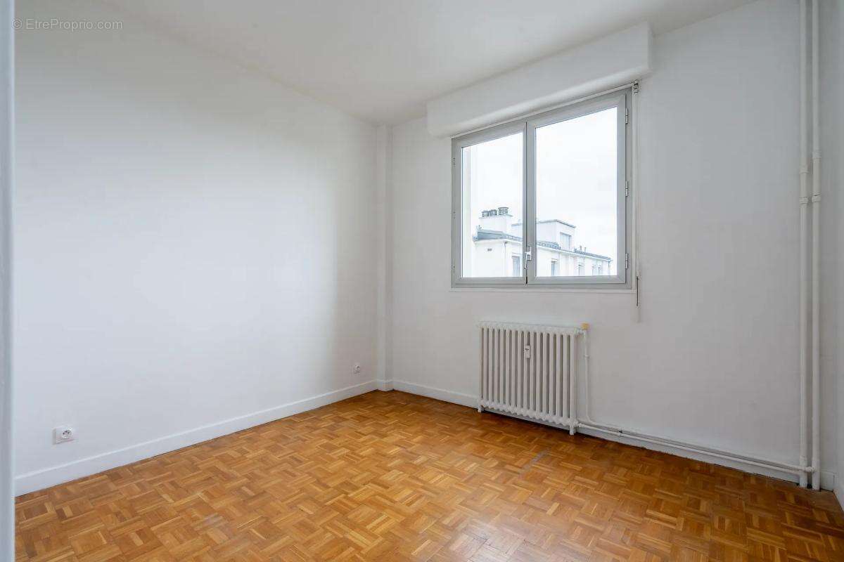 Appartement à LE RAINCY